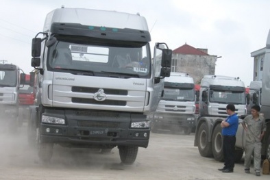 Xe tải Trung Quốc kém chất lượng 'đắt như tôm tươi' 